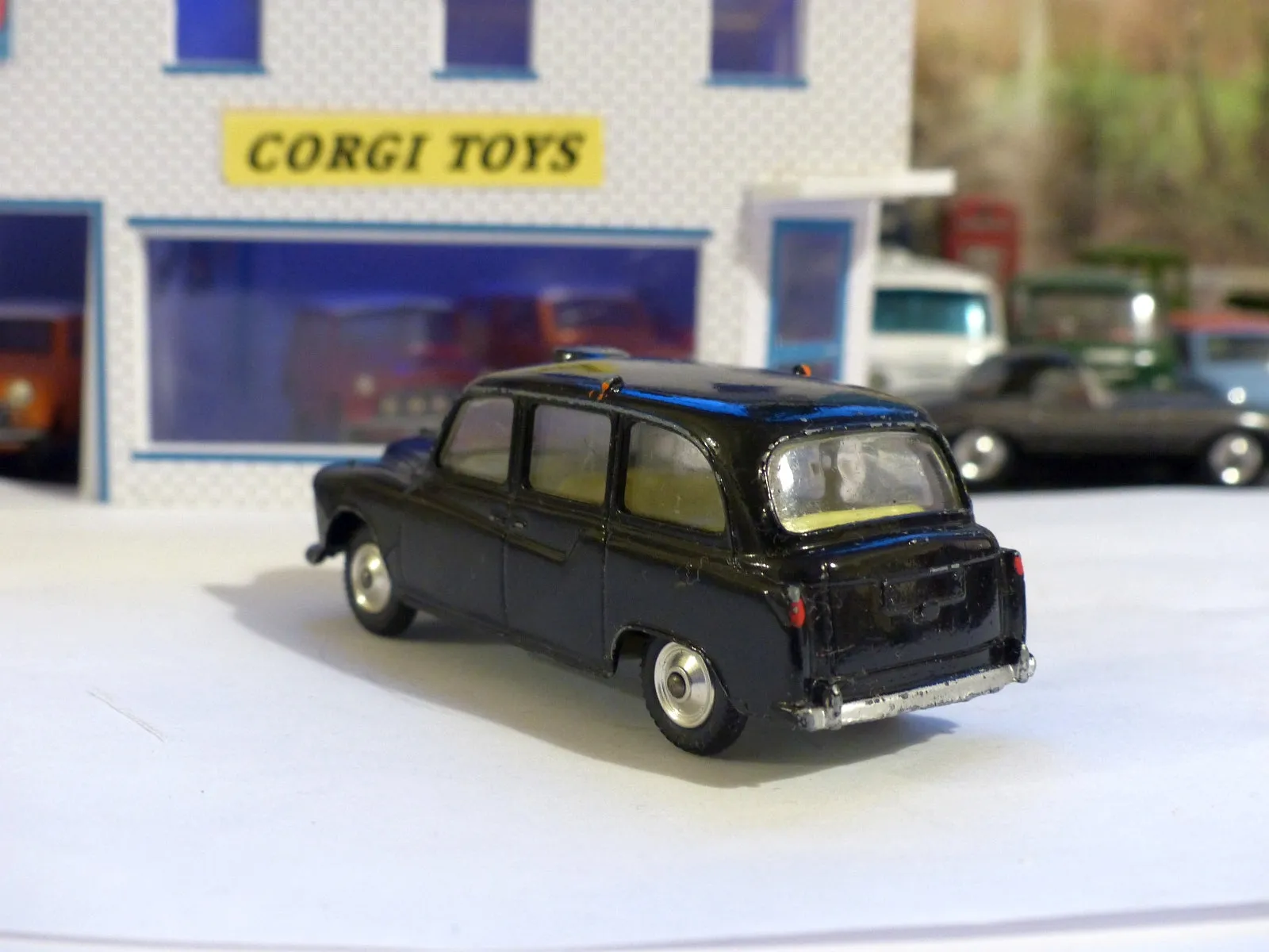 418 Austin London Taxi Cab (Gift Set 35 edition)