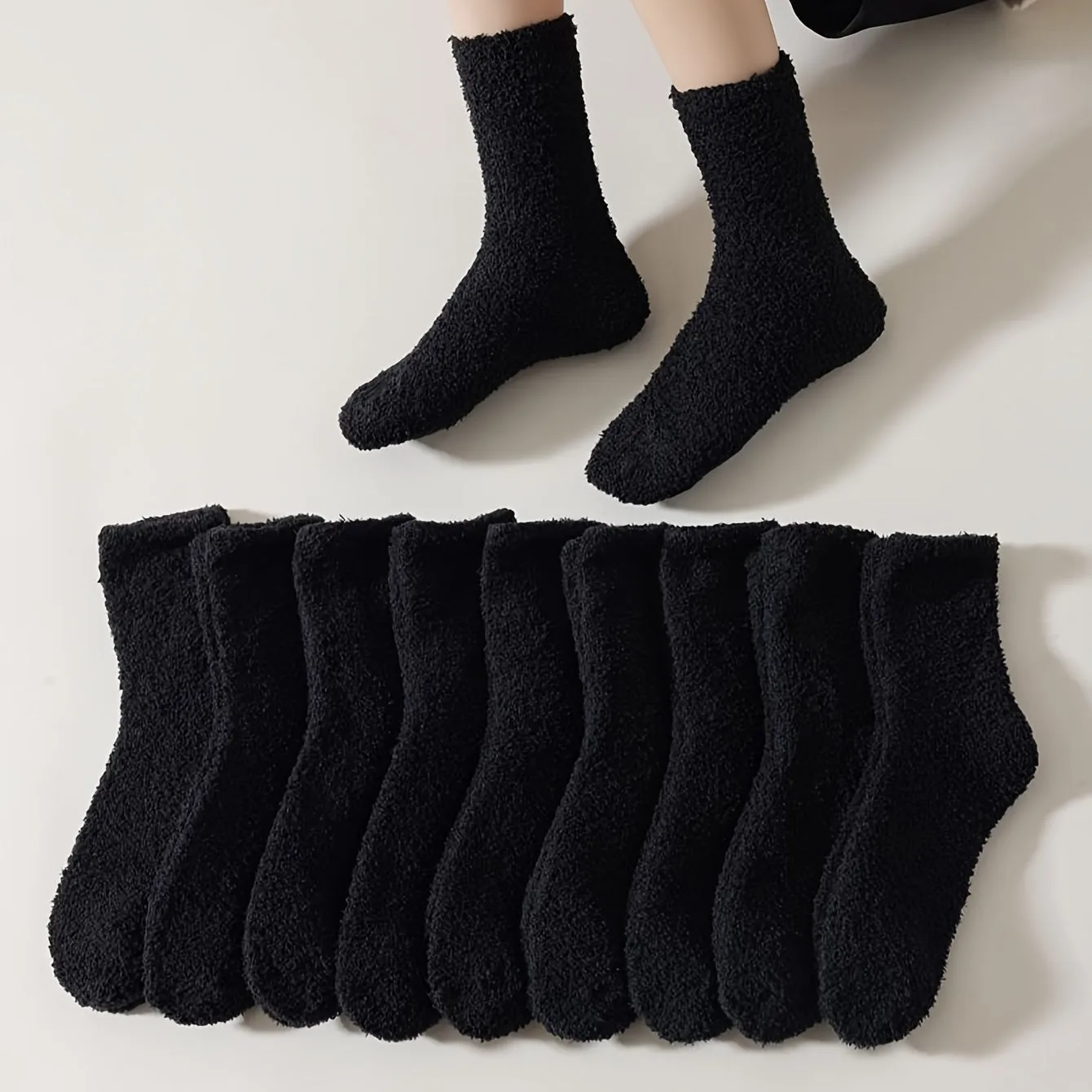 5 Pairs Plus Size Simple Socks Set, Women's Plus Soft Cozy Fluffy Slipper Plush Sleeping Winter Warm Mid-calf Socks