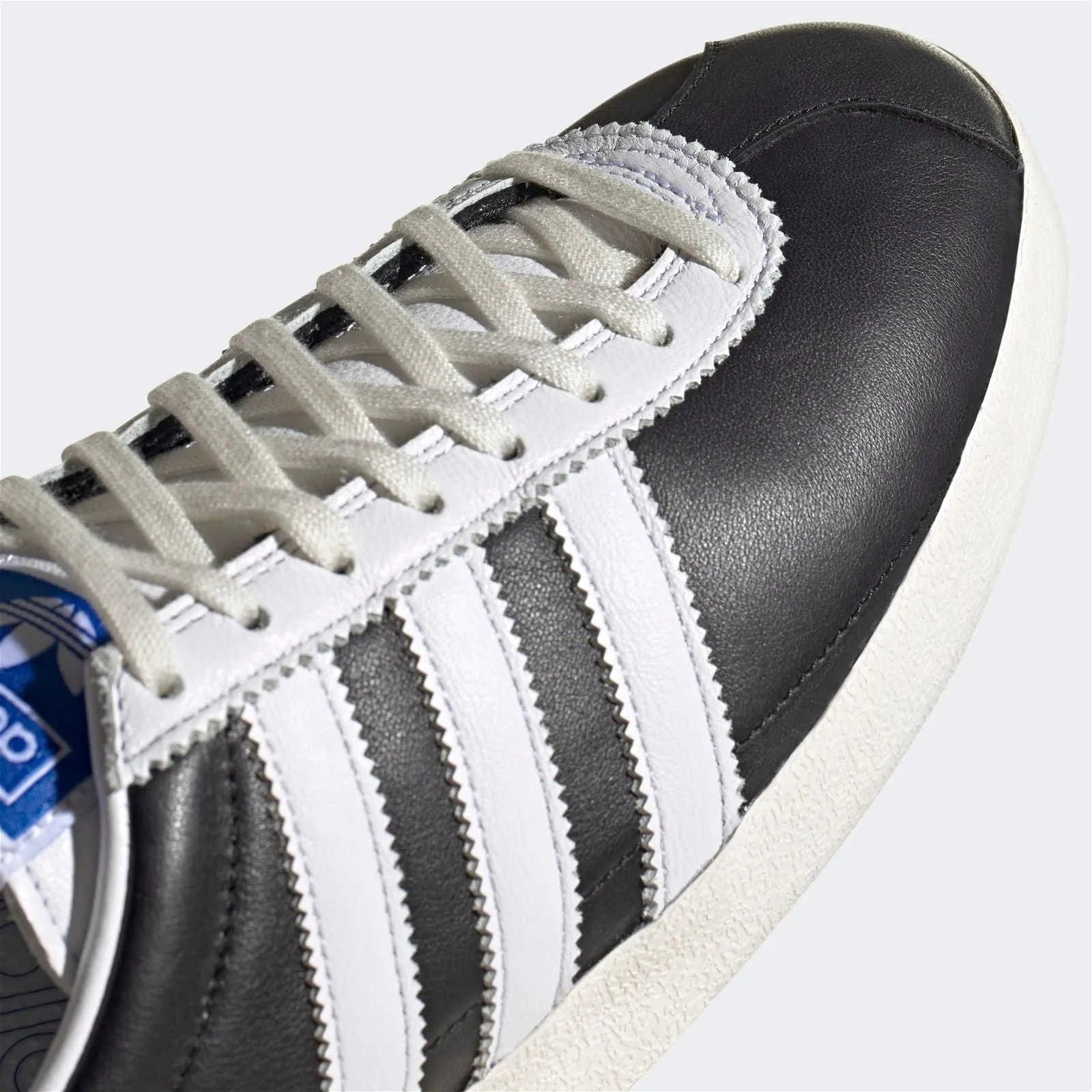 adidas Originals Gazelle Vintage Trainers - Black