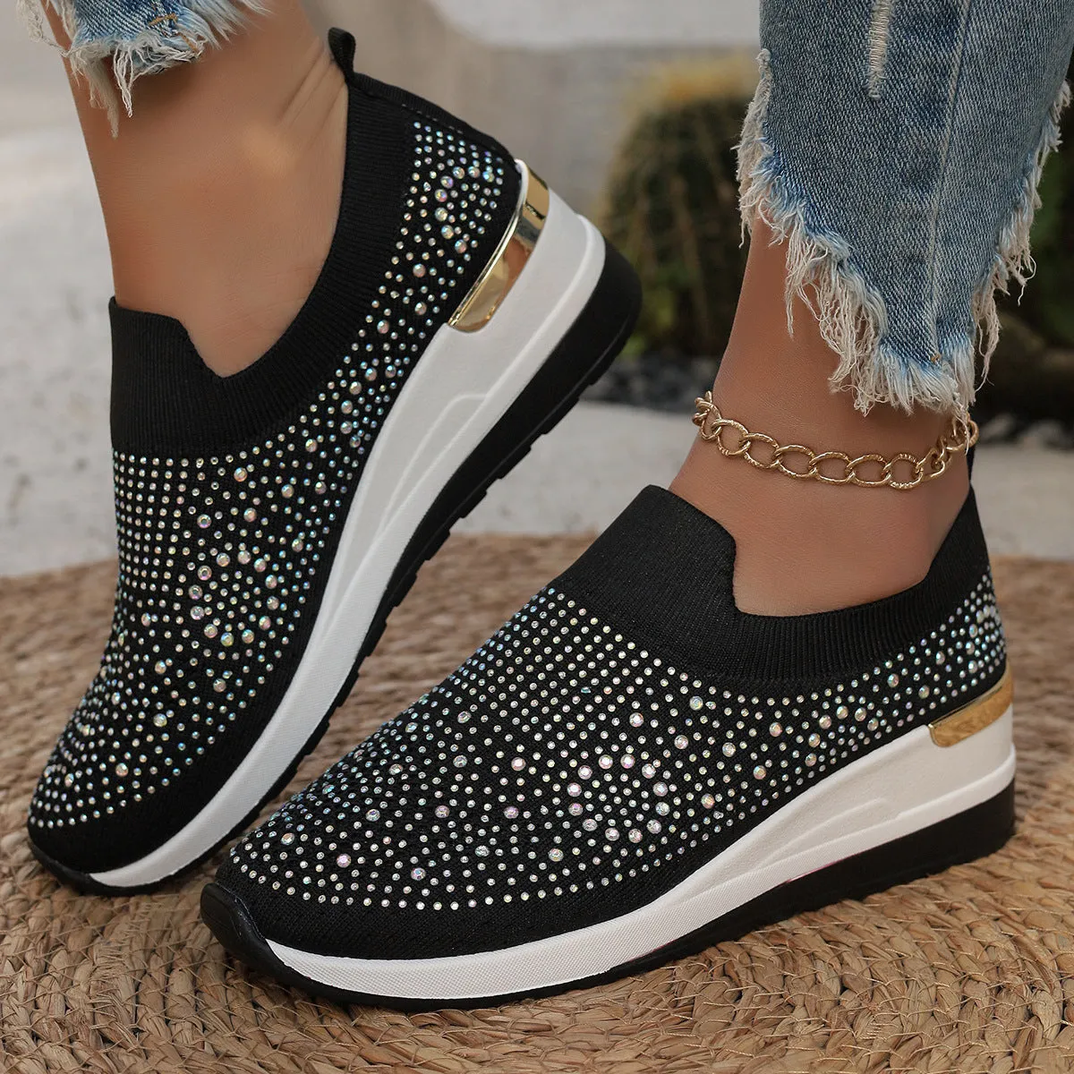 Breathable Shoes Spring Flyknit Slip-on Casual Mesh