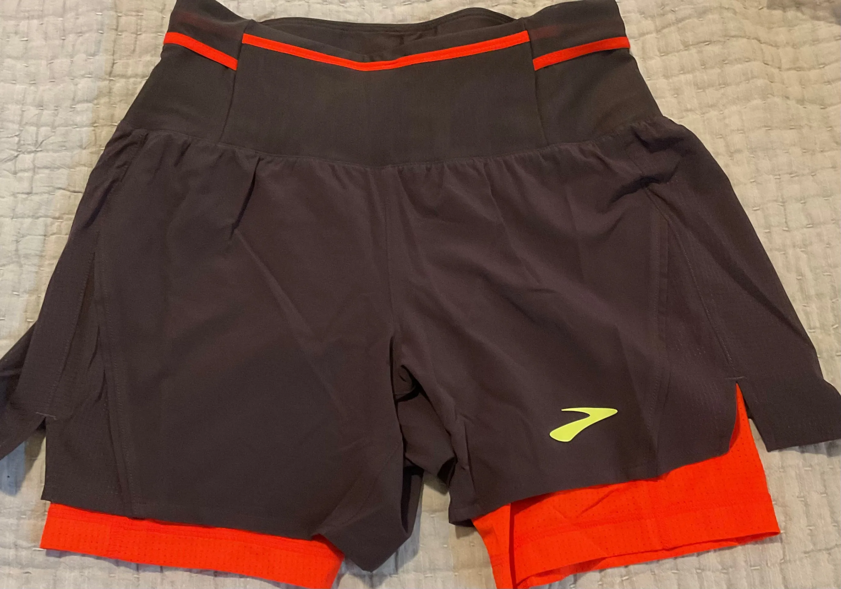 Brooks Men's New High Point 5" 2 in 1 Short 2.0