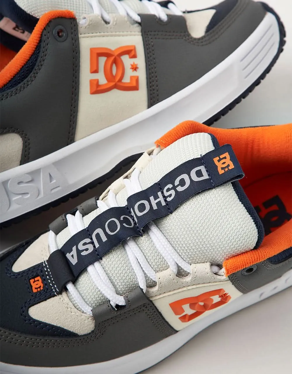 DC Lynx OG Skate Shoes - Grey/Orange