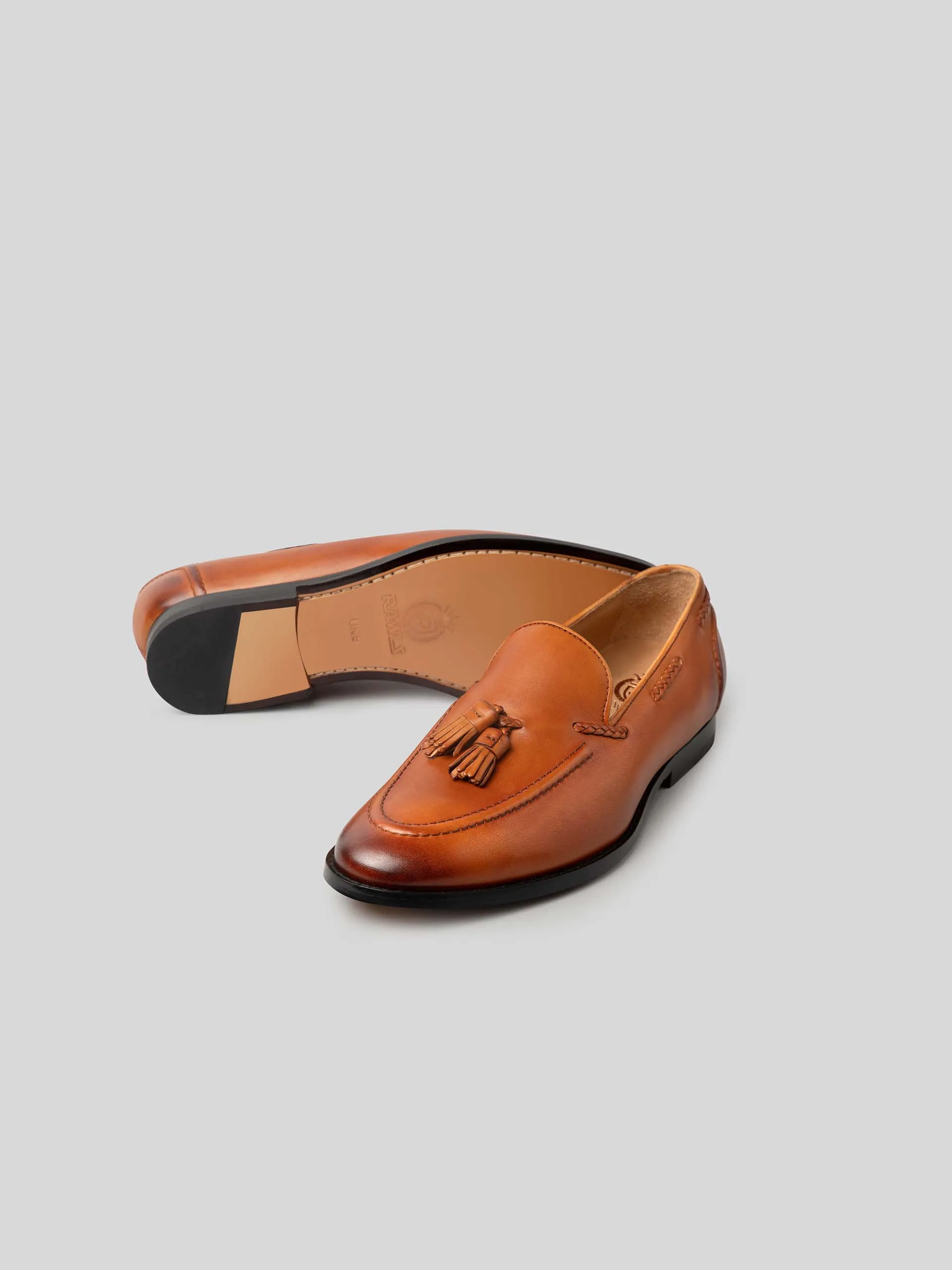 FREDERICK TASSEL LOAFER - TAN