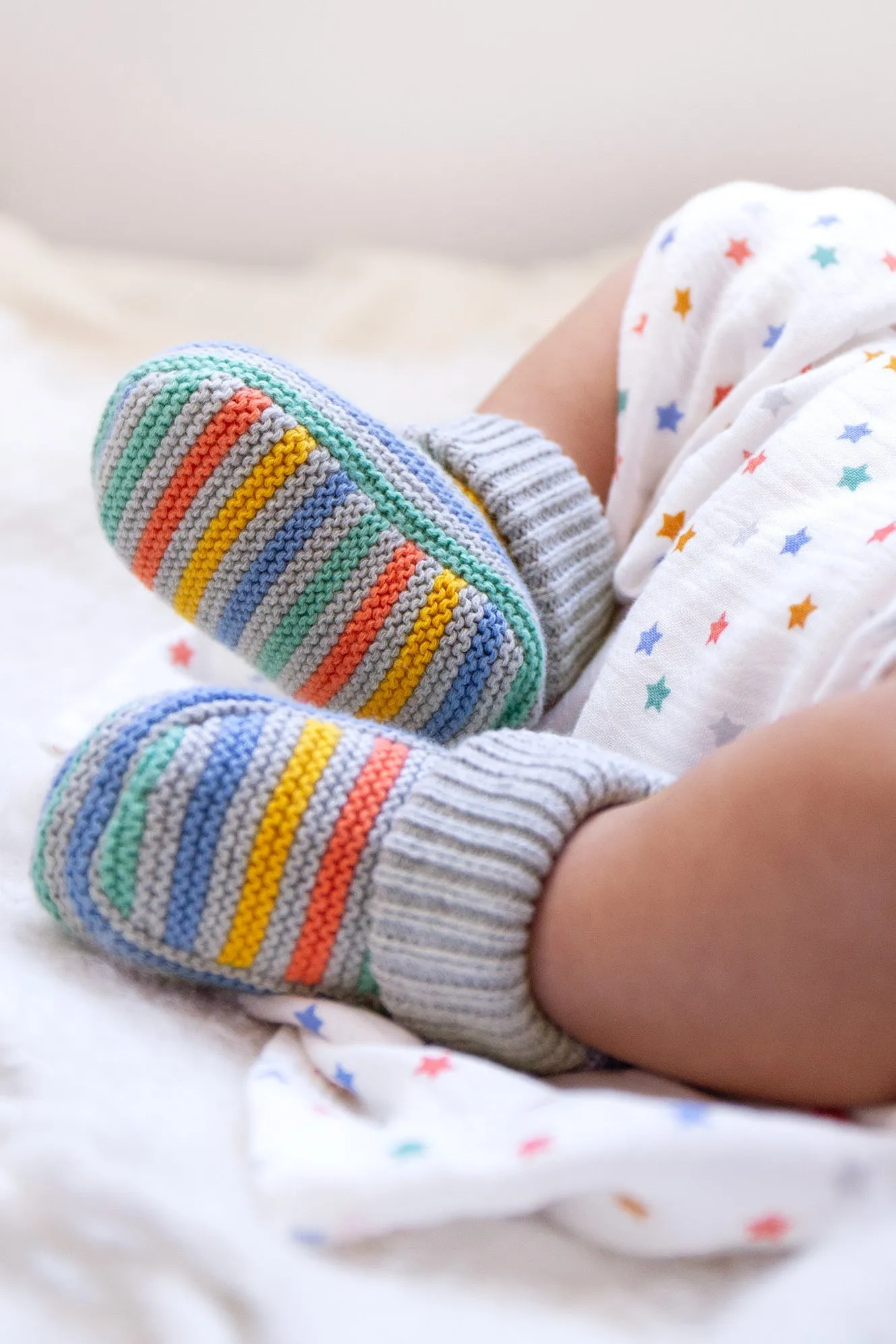 Frugi Briar Knitted Booties - Grey Marl Stripe