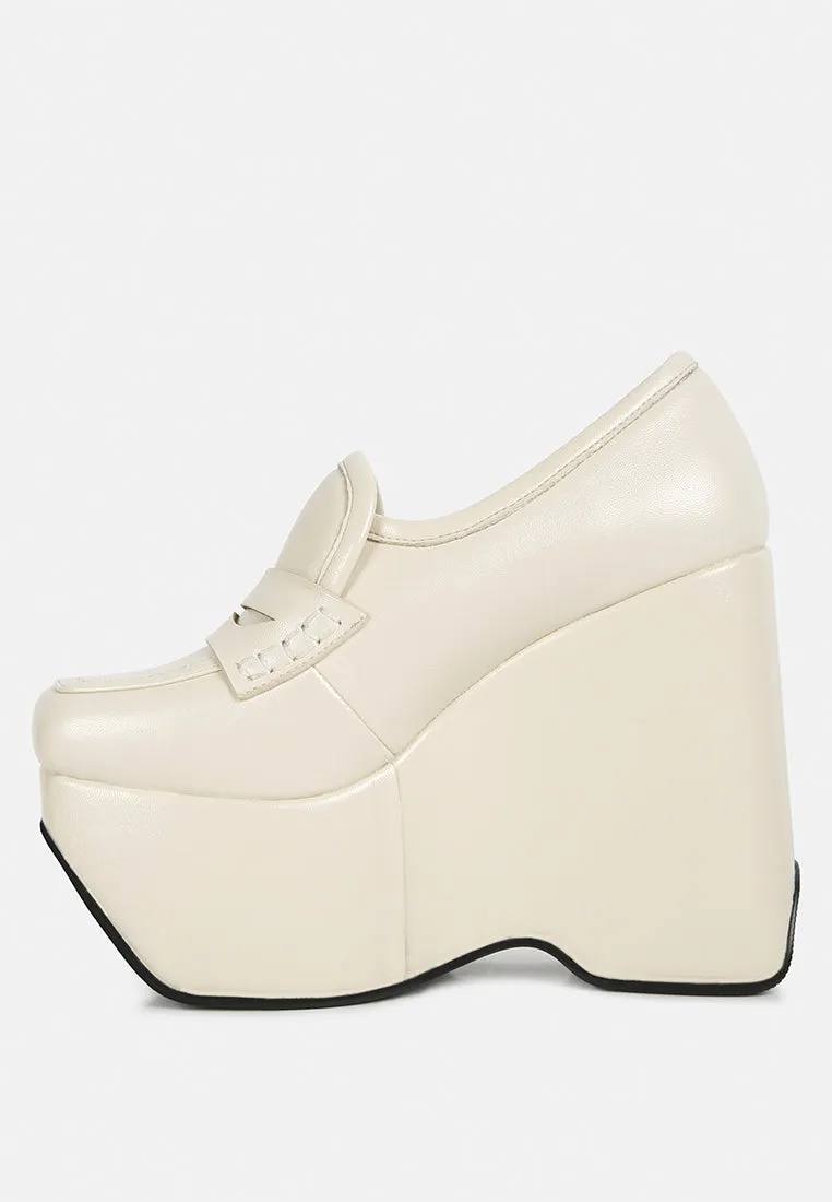 GILLIAM Beige High Platform Wedge Loafers