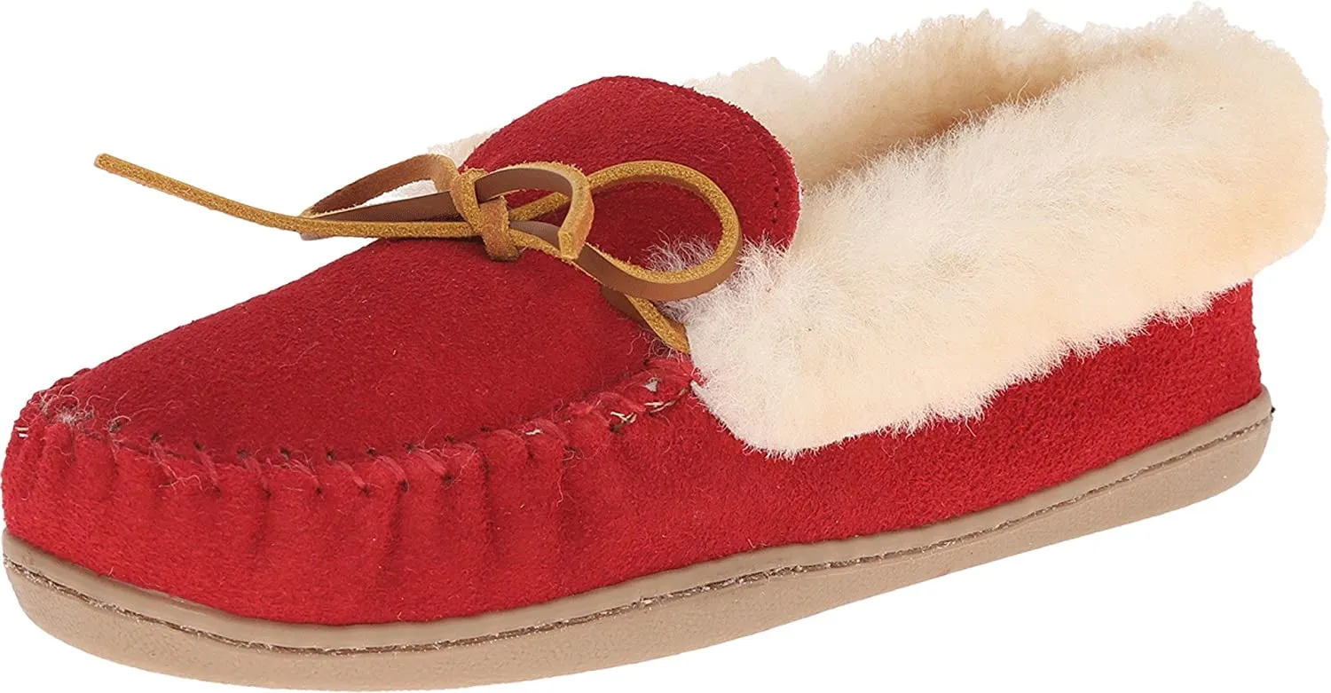 Minnetonka Women's Alpine Sheepskin Moccasin