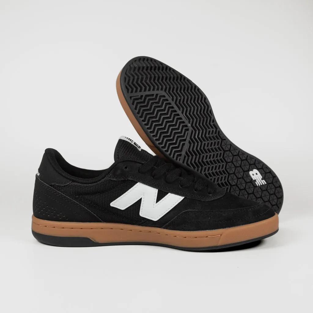 New Balance Numeric - 440 V2 Shoes - Black / White / Gum