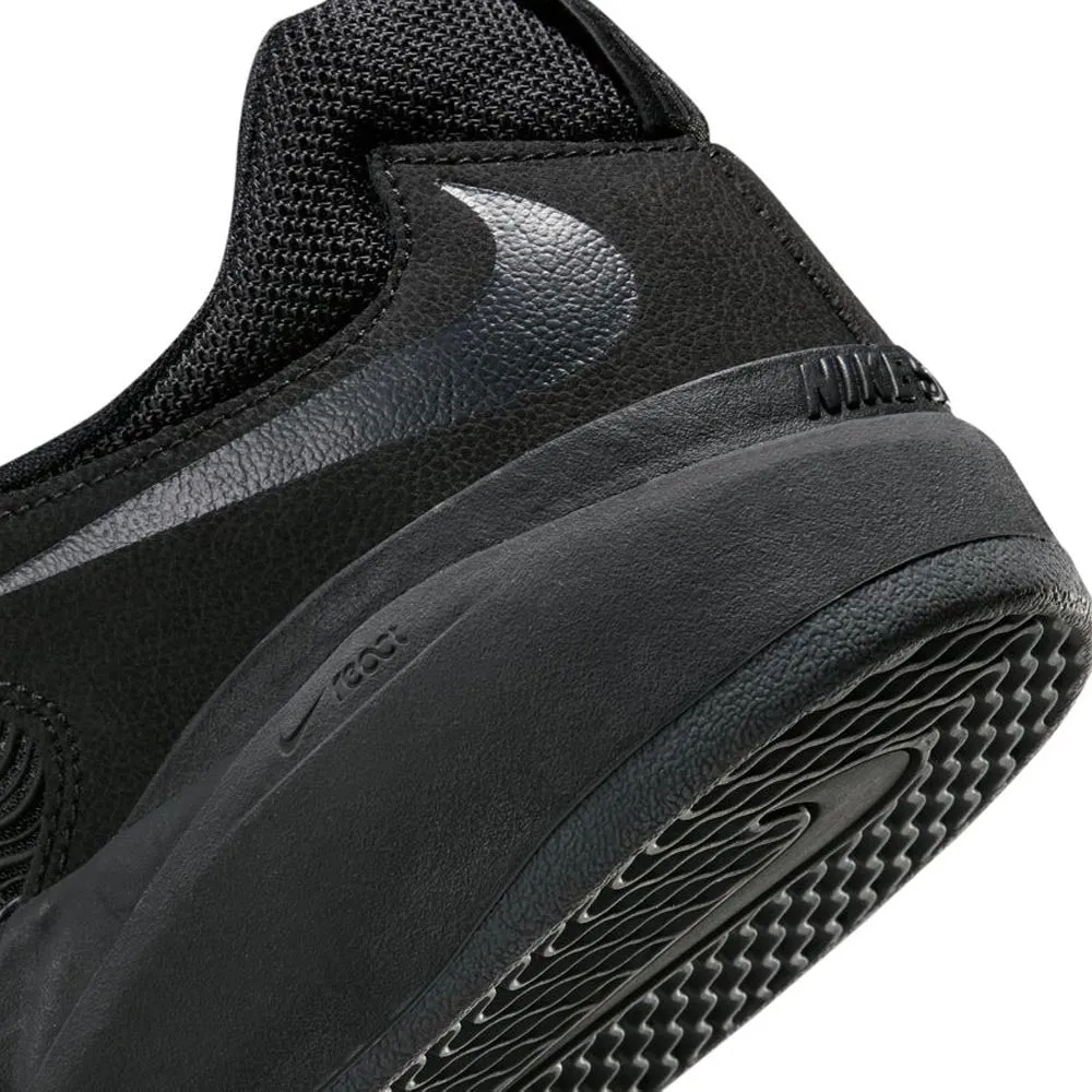 Nike SB - Ishod Premium Shoes Black/Black-Black-Black