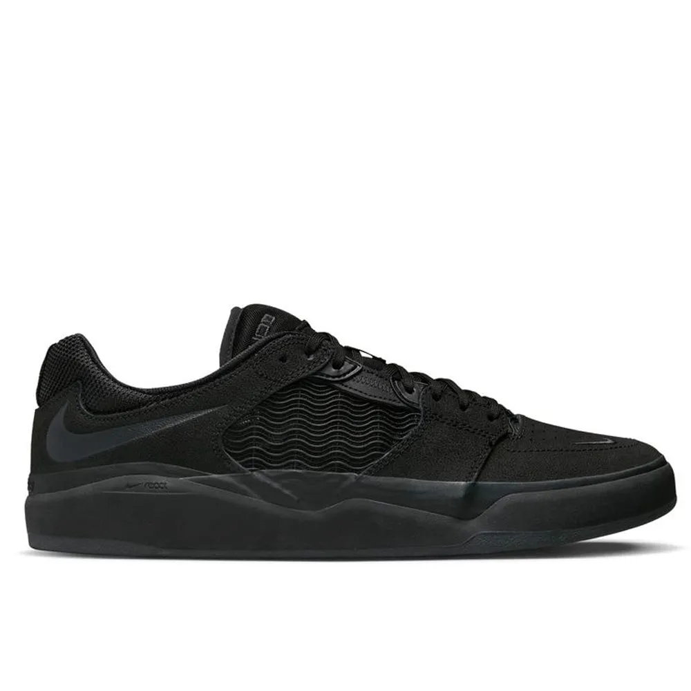 Nike SB - Ishod Premium Shoes Black/Black-Black-Black