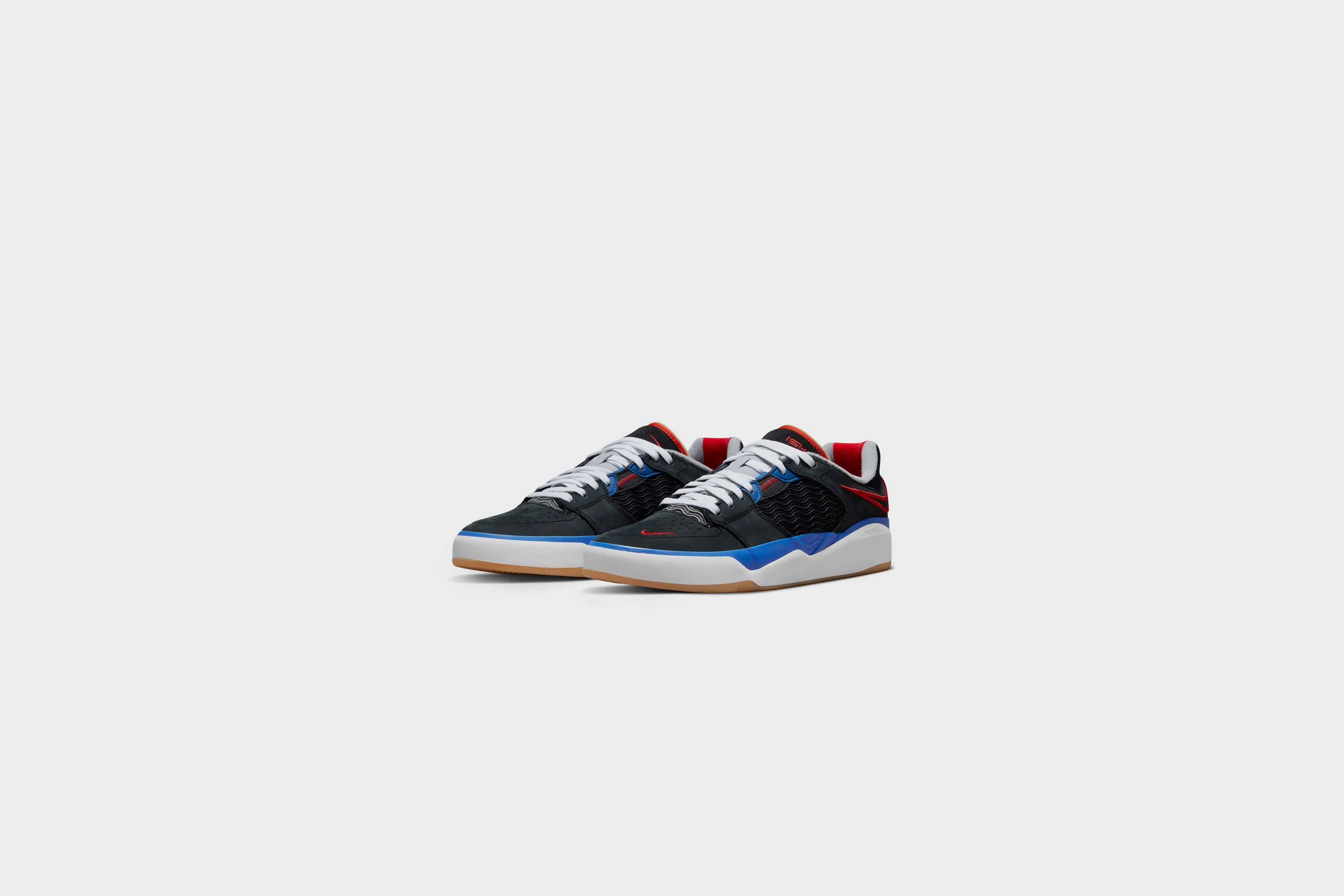 Nike SB Ishod PRM (Black/University Red) is