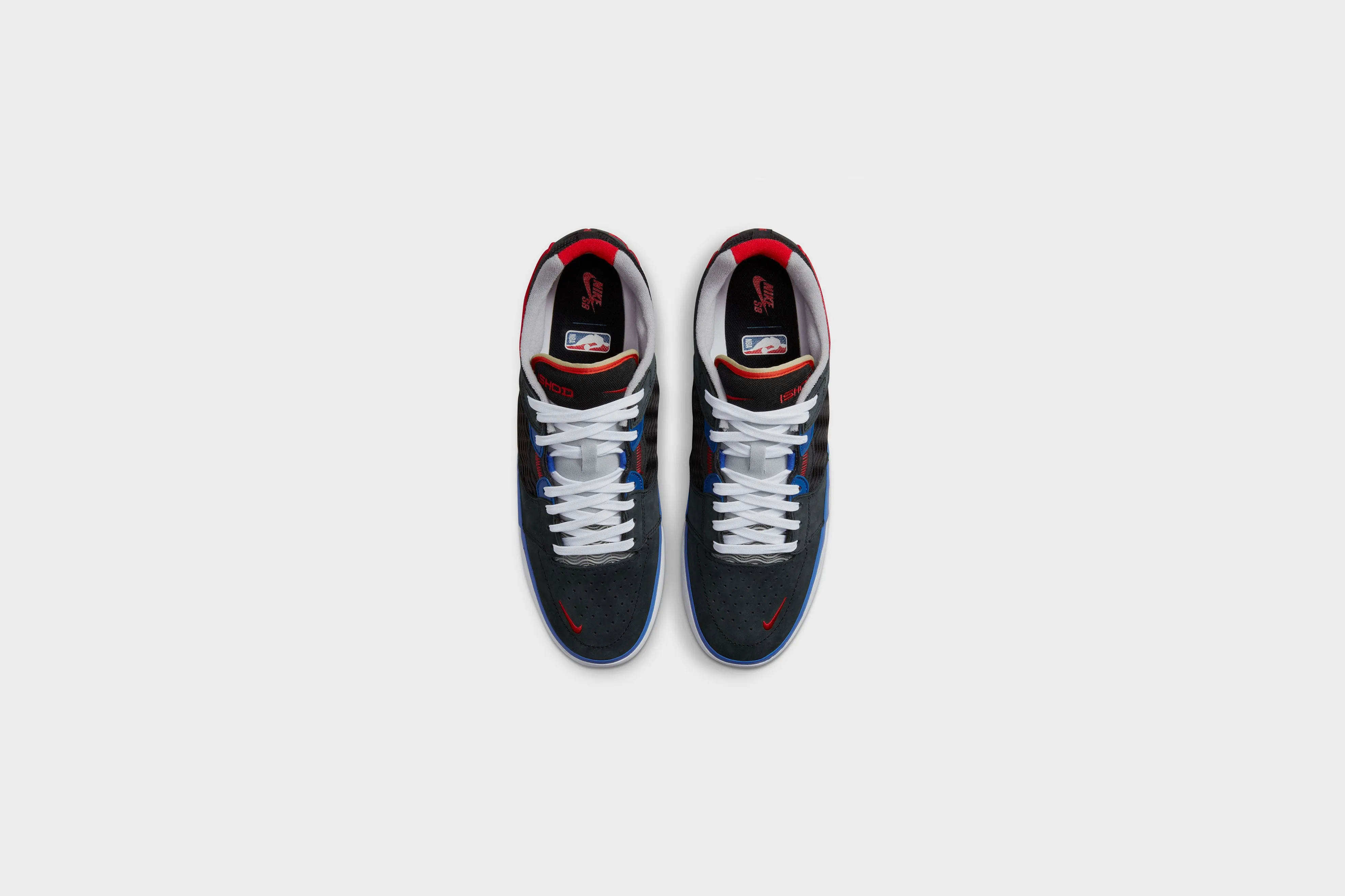 Nike SB Ishod PRM (Black/University Red) is