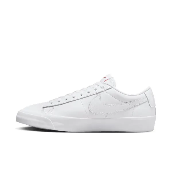 Nike SB Zoom Blazer Low PRO GT ISO "Triple White" White - White - White