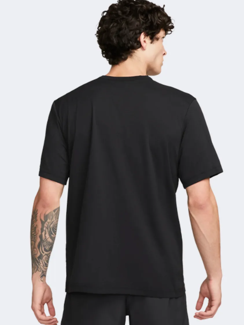 Nike Track Club Hyverse Men Running T-Shirt Black/White