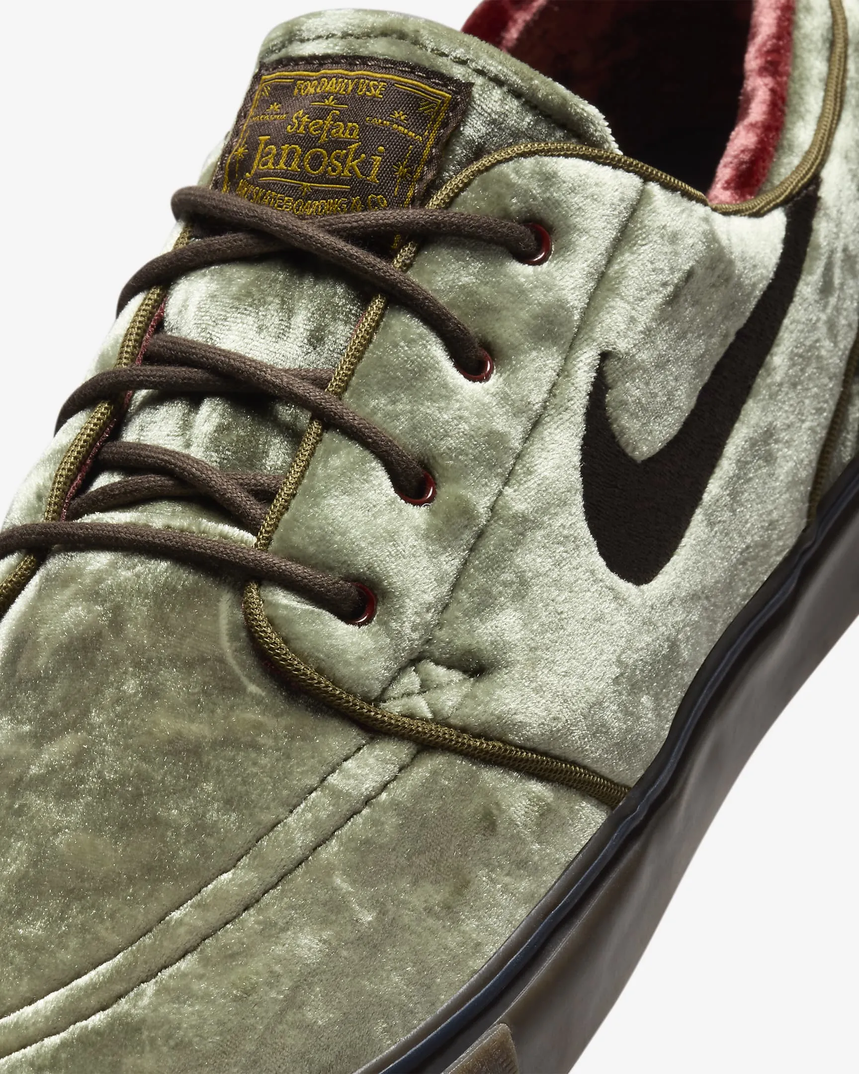 Nike Zoom Janoski OG  SE - MEDIUM OLIVE/VELVET BROWN/BAROQUE BROWN