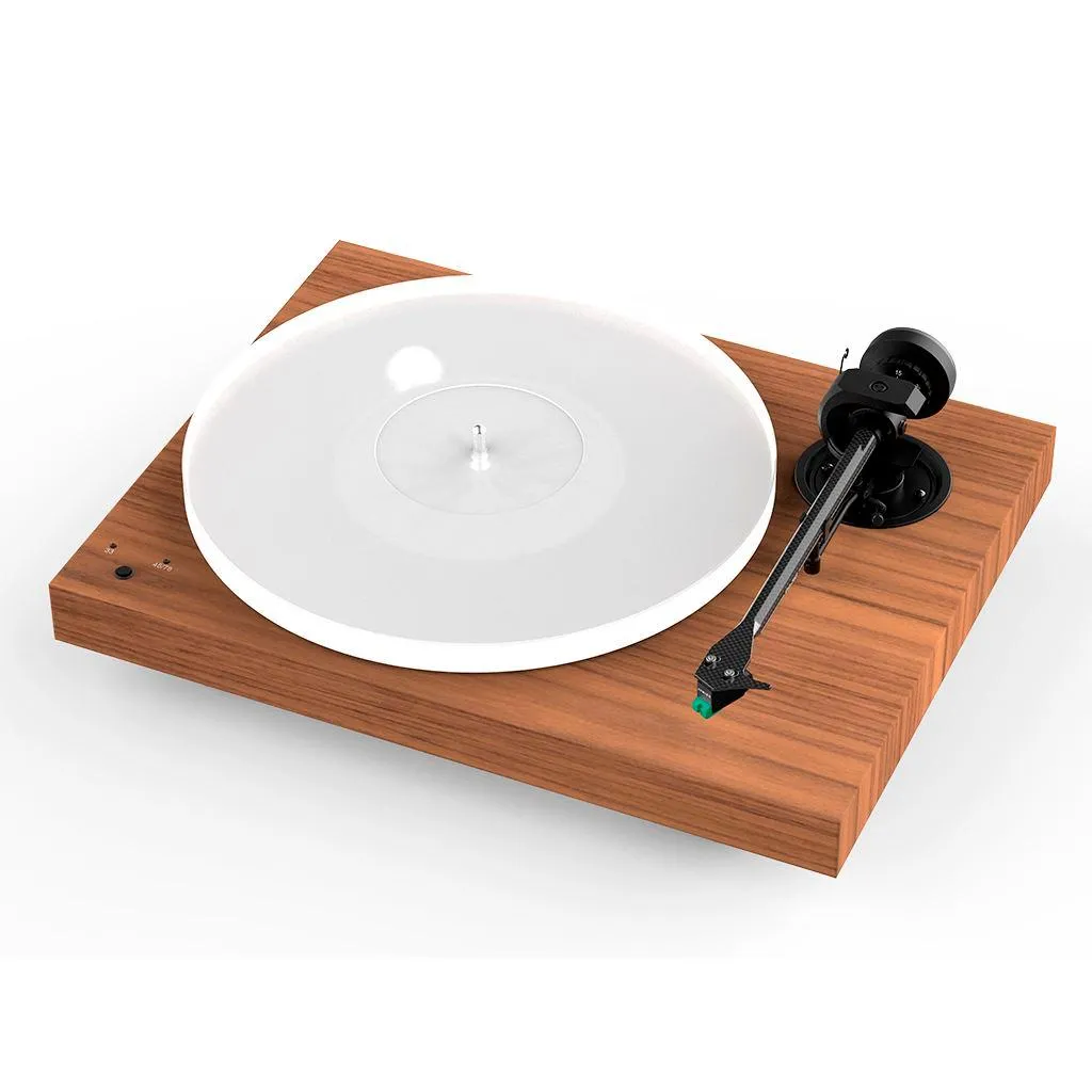 Pro-Ject Audio X1 with Moving Magnet Sumiko Olympia Phono Cartridge