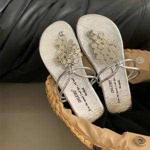 TAVIMART  -  Rubber Flip Flops Shoes Woman 2024 Slippers Casual Shale Female Beach Rivet Low Pantofle Hawaiian Luxury Sabot Soft New Slides R