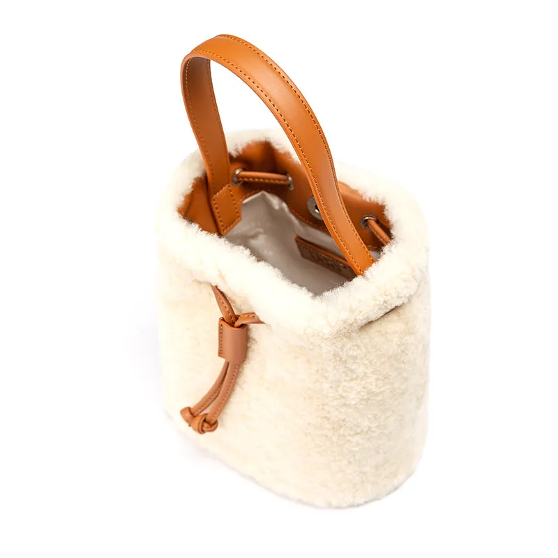 UGG Premium Fluffy Bucket Bag