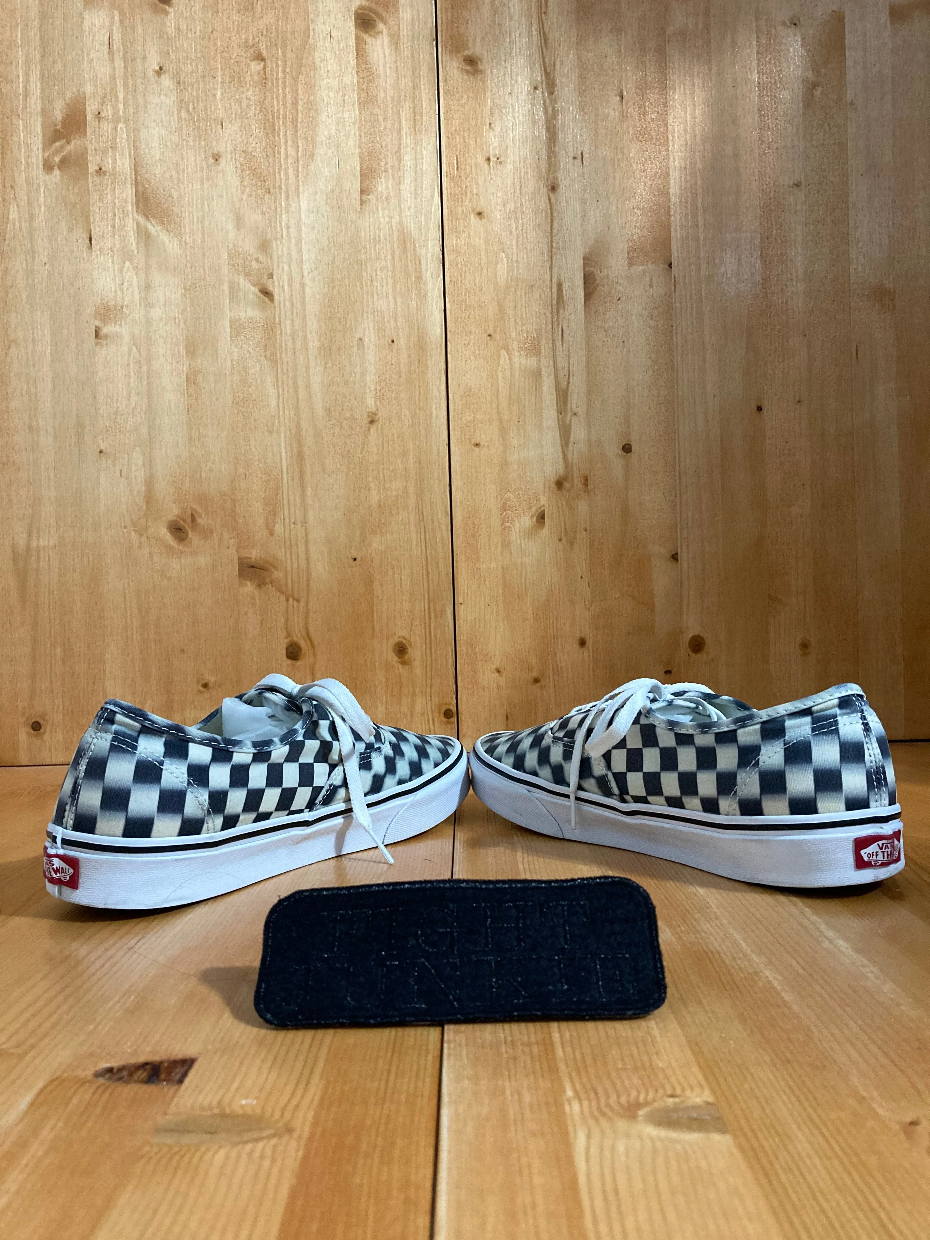 VANS OLD SKOOL CHECKERD Low Top Mens Size 10.5 Canvas Skateboarding Shoes Sneakers Black & White