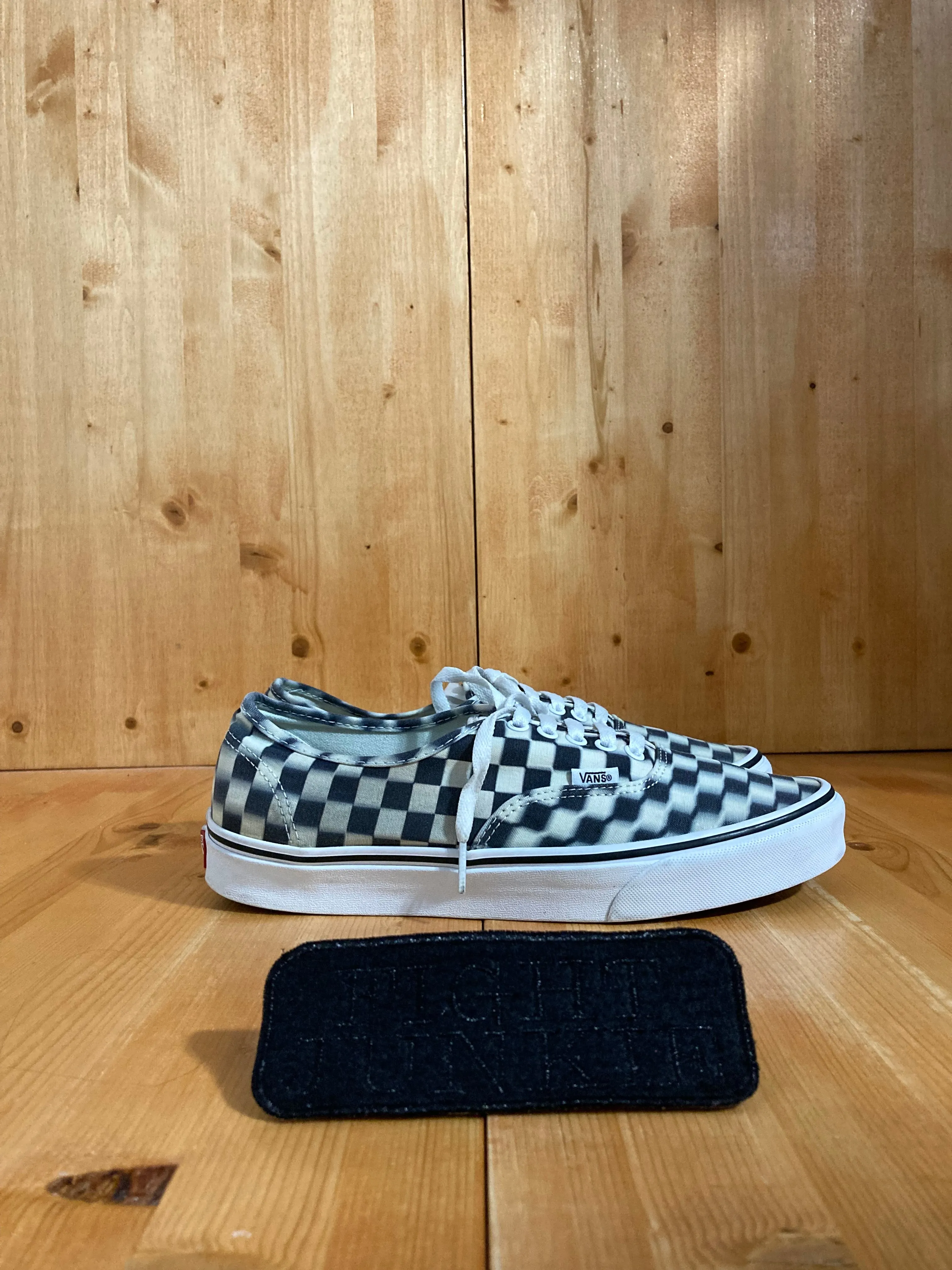 VANS OLD SKOOL CHECKERD Low Top Mens Size 10.5 Canvas Skateboarding Shoes Sneakers Black & White